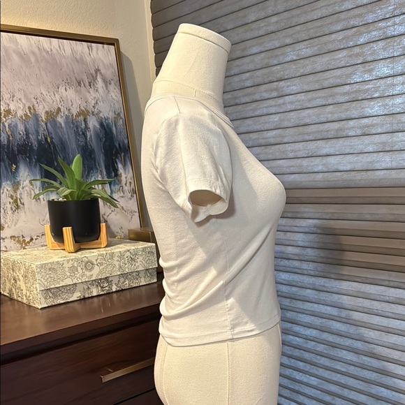 Abound Stretchy White Crew Neck Crop Top for Women. Size Small - Picture 4 of 6